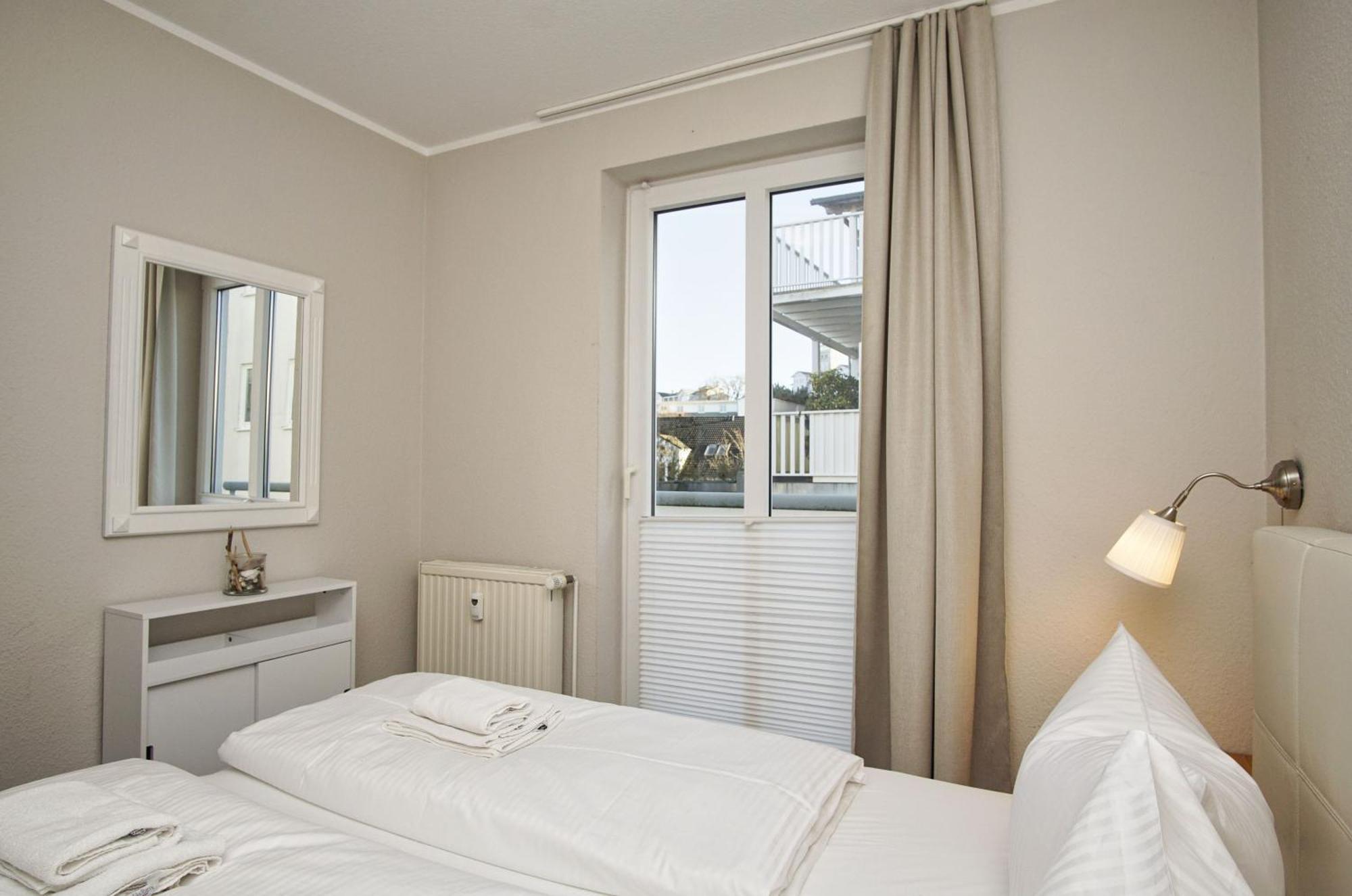 Zentrale Fewo Mit Balkon, Gratis Nutzung Vom Ahoi Erlebnisbad Und Sauna In Sellin - Villa Buskam Fewo 27 Герен Екстер'єр фото
