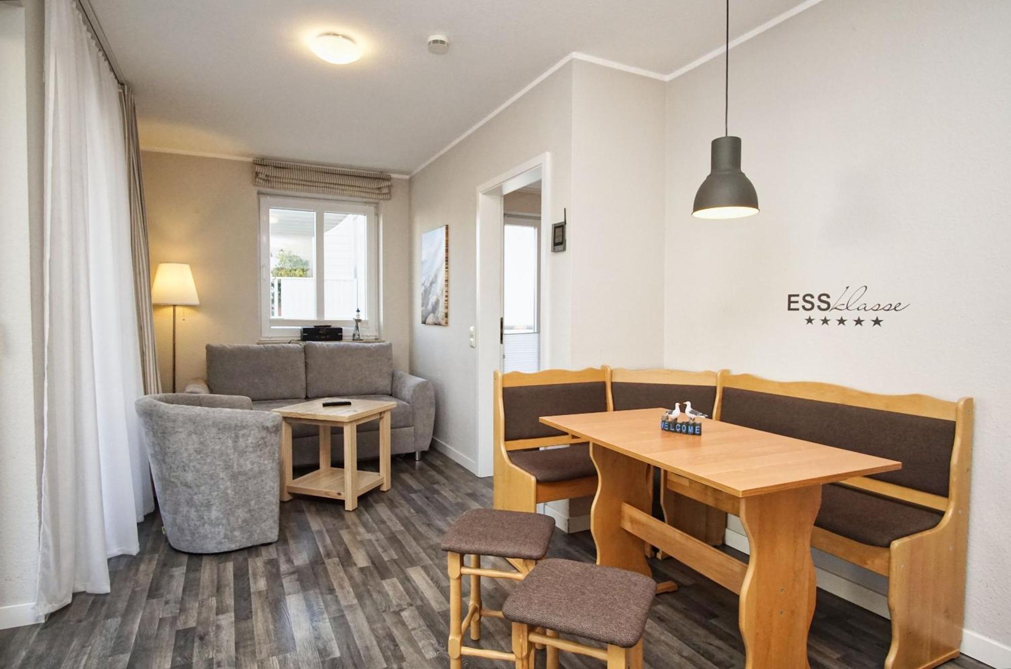Zentrale Fewo Mit Balkon, Gratis Nutzung Vom Ahoi Erlebnisbad Und Sauna In Sellin - Villa Buskam Fewo 27 Герен Екстер'єр фото