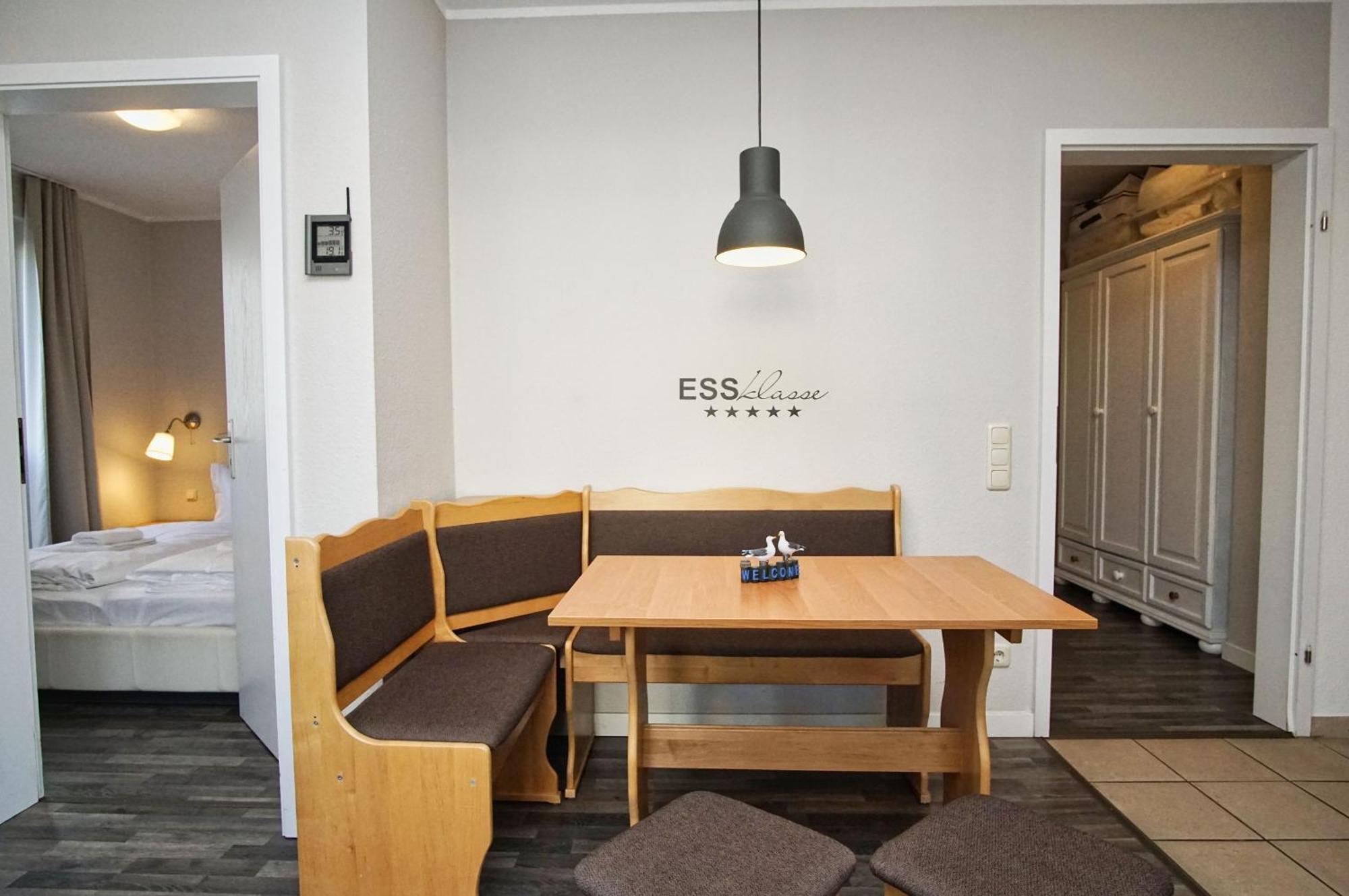 Zentrale Fewo Mit Balkon, Gratis Nutzung Vom Ahoi Erlebnisbad Und Sauna In Sellin - Villa Buskam Fewo 27 Герен Екстер'єр фото