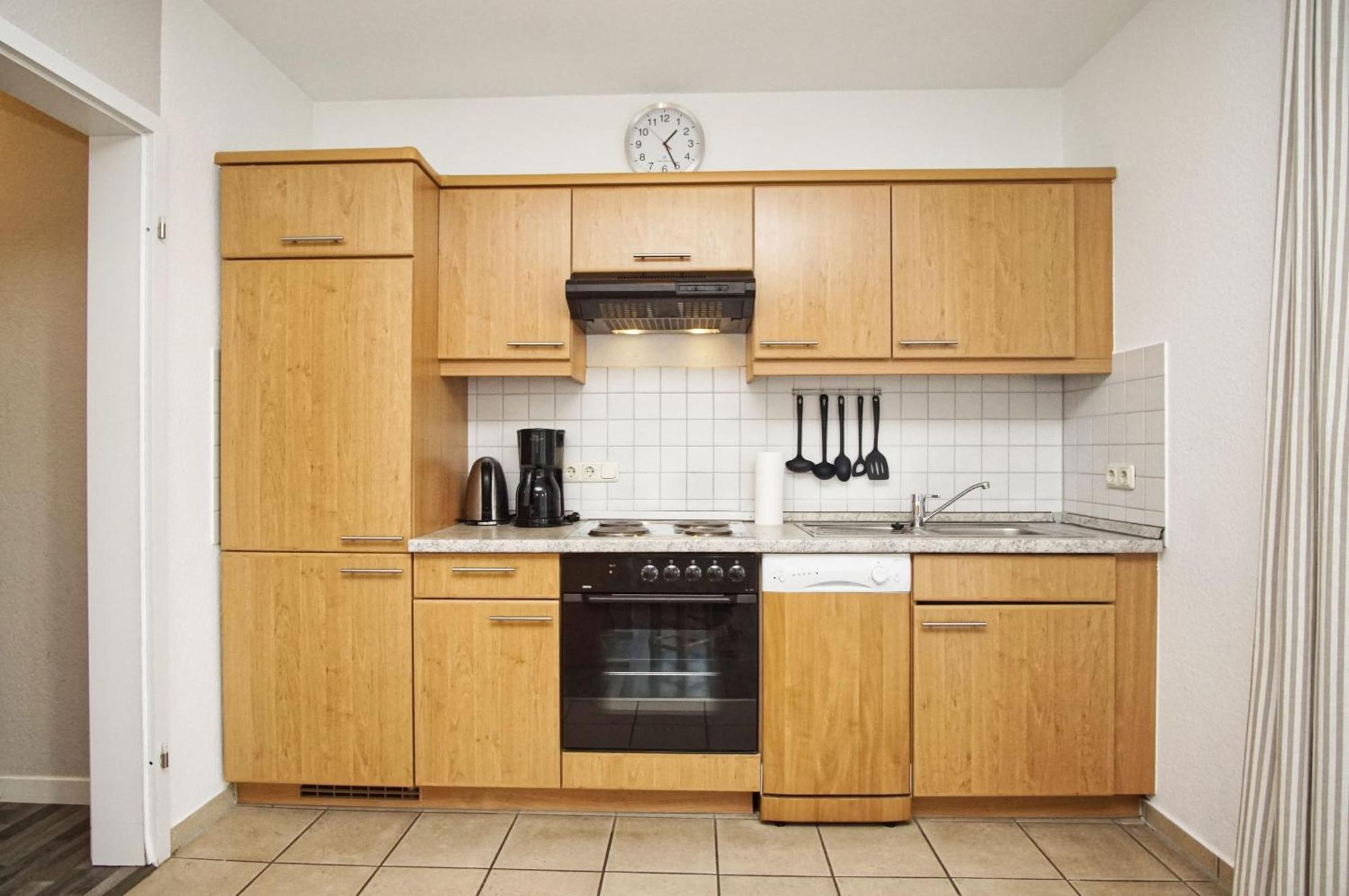 Zentrale Fewo Mit Balkon, Gratis Nutzung Vom Ahoi Erlebnisbad Und Sauna In Sellin - Villa Buskam Fewo 27 Герен Екстер'єр фото