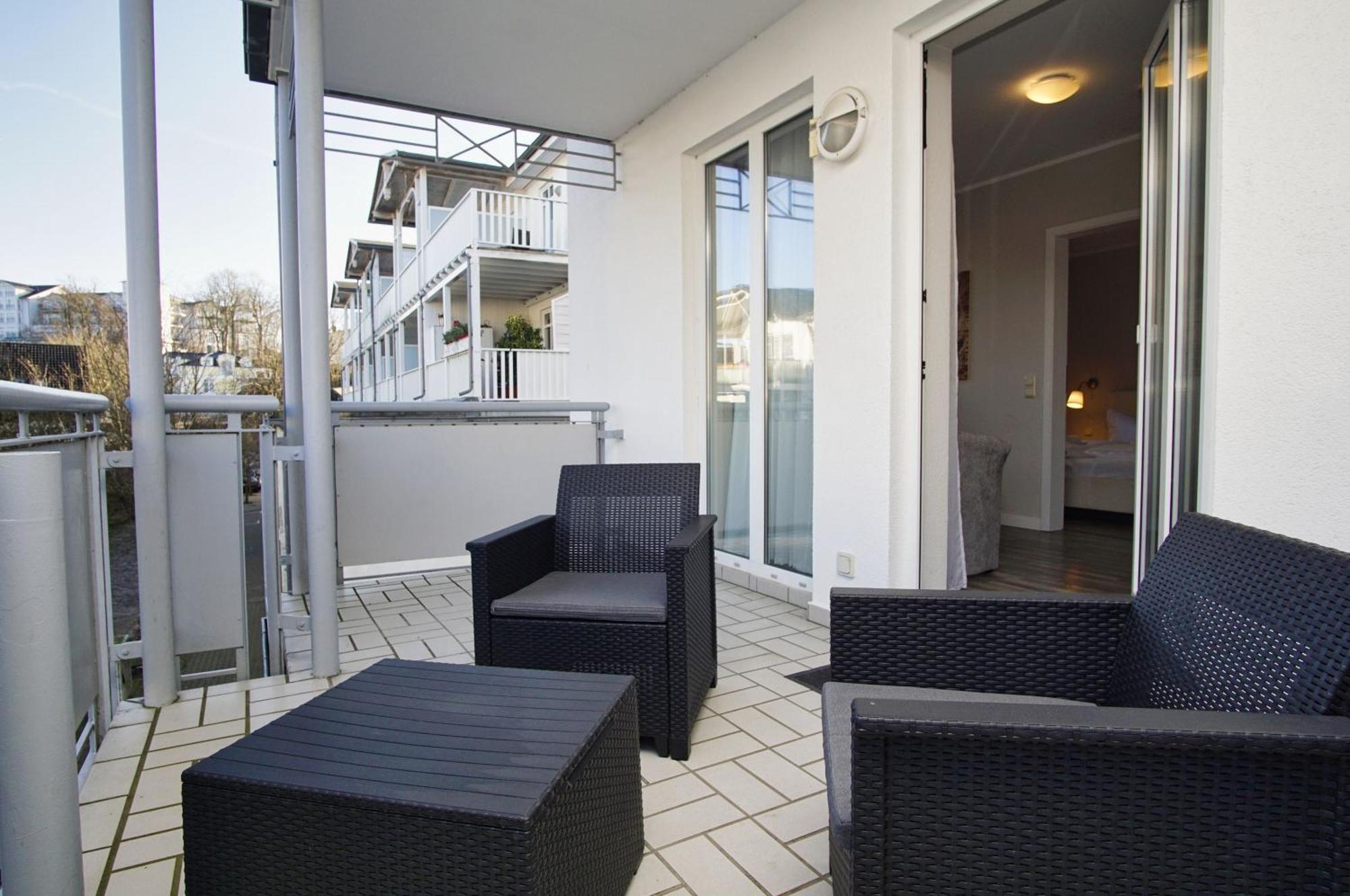 Zentrale Fewo Mit Balkon, Gratis Nutzung Vom Ahoi Erlebnisbad Und Sauna In Sellin - Villa Buskam Fewo 27 Герен Екстер'єр фото